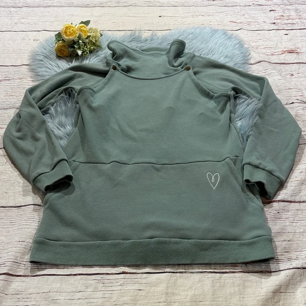 Latched Mama harbor snap pullover Sage Green with Heart Detail - Picture 1 of 10